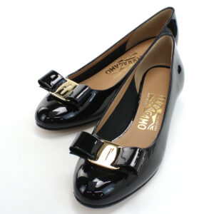 履き心地の良さから数多くの著名人顧客を獲得したブランドのFERRAGAMOがBrands Rapportで販売中